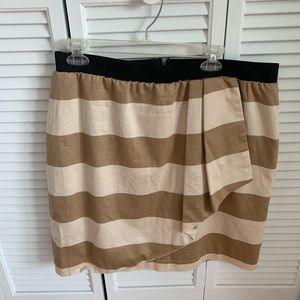 Worthington women’s skirt.